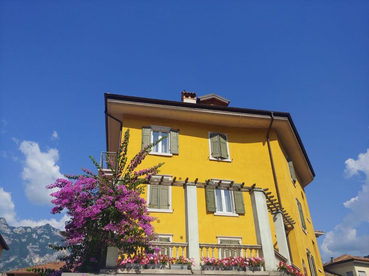 Studio Apartments Baia Azzurra 7 Torbole Sul Garda Exterior foto