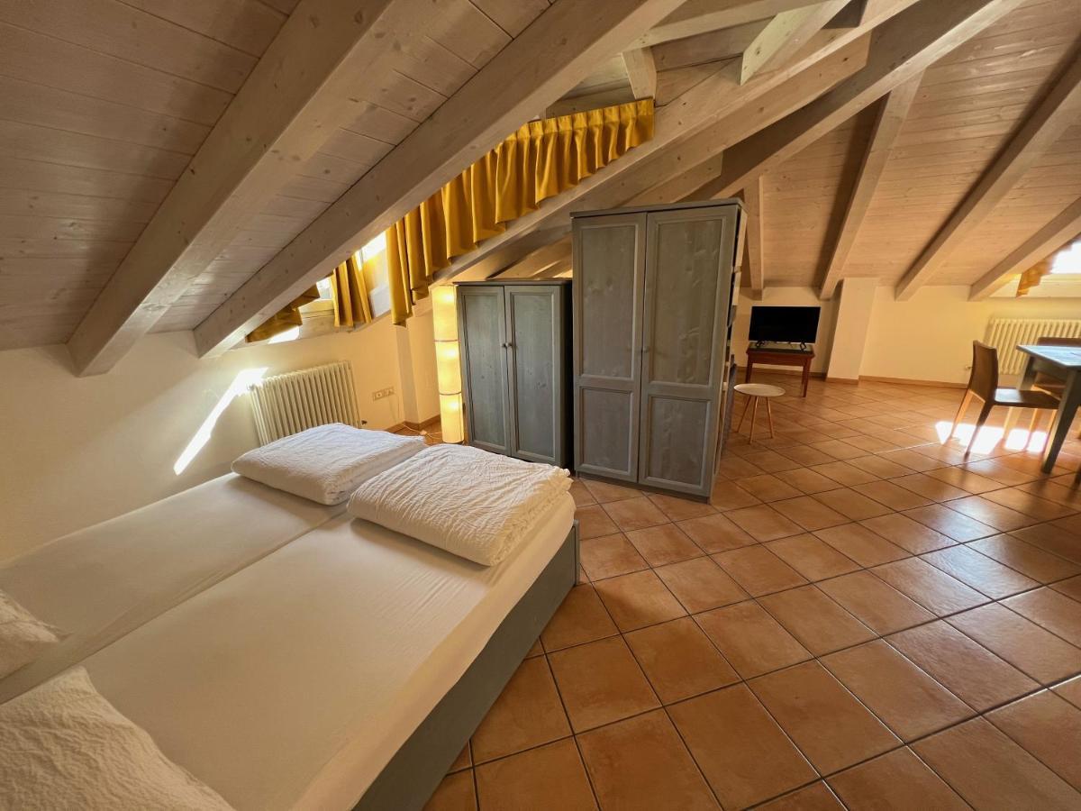 Studio Apartments Baia Azzurra 7 Torbole Sul Garda Exterior foto